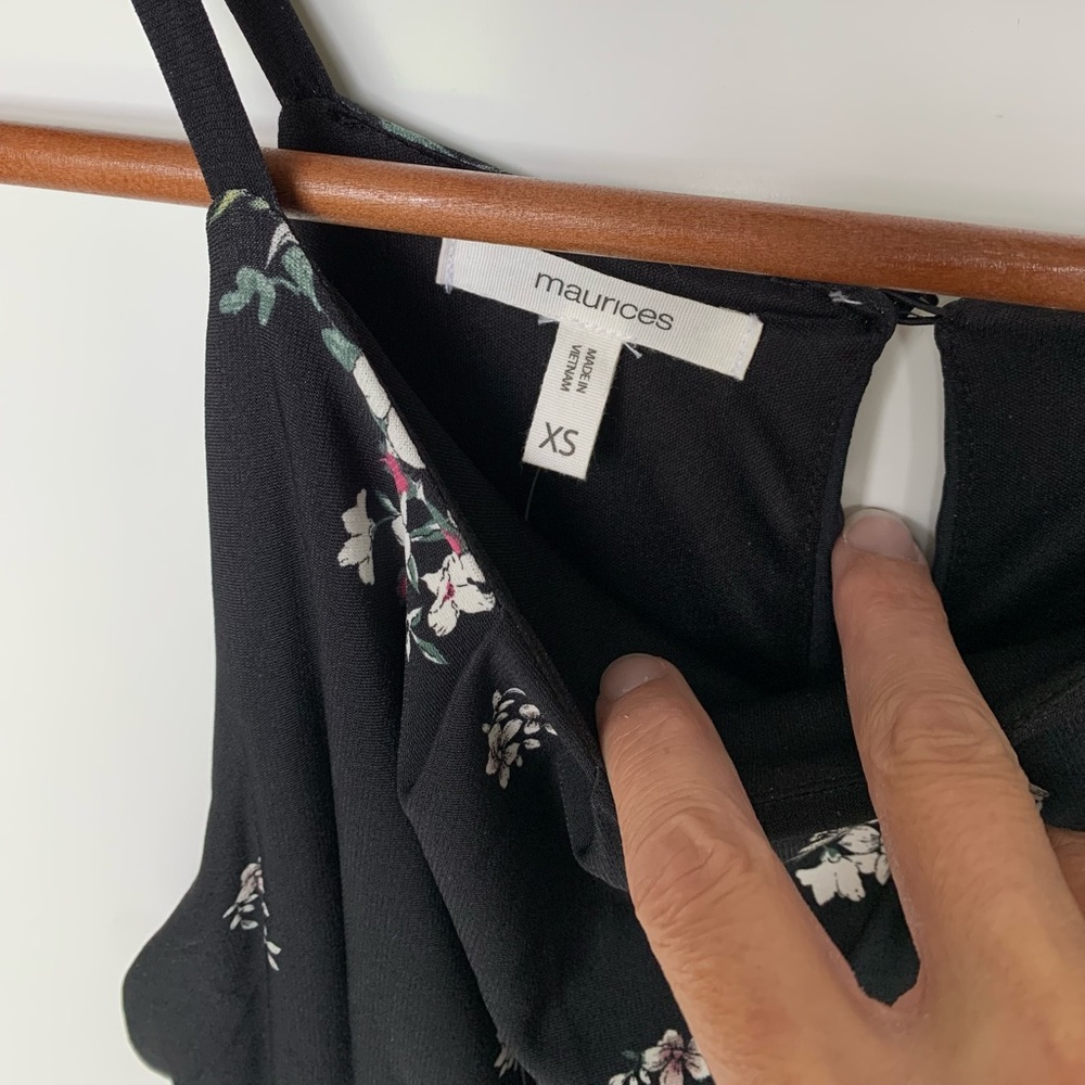 NWOT Floral Maxi Dress - Picture 7 of 16